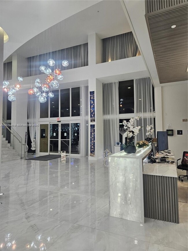 Photo - 18800 NE 29th Ave Unit 827