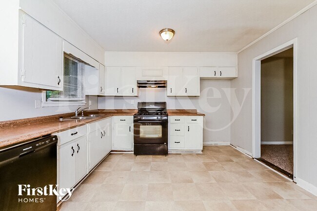 Photo - 5209 Flemish Ct