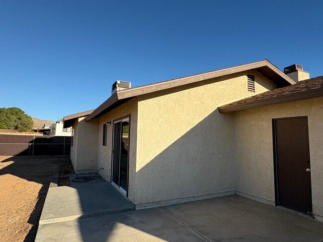 Photo - 22578 El Centro Rd