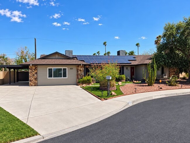 1904 Stonehaven Cir
