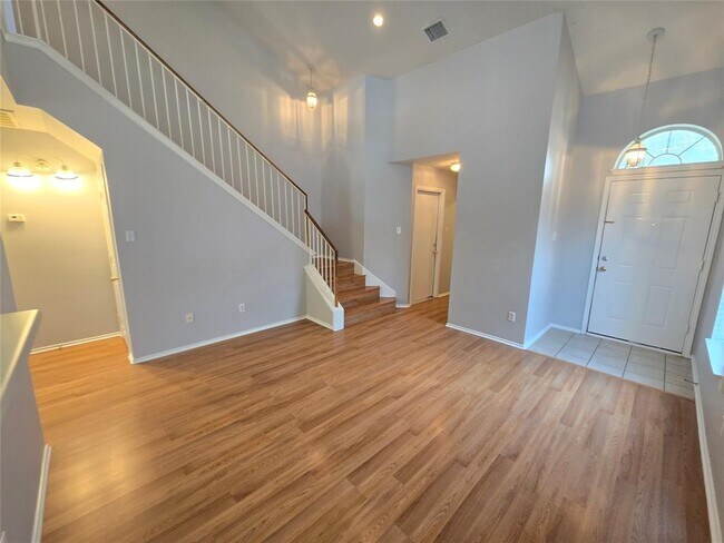 Photo - 2410 Charlie Harley Dr