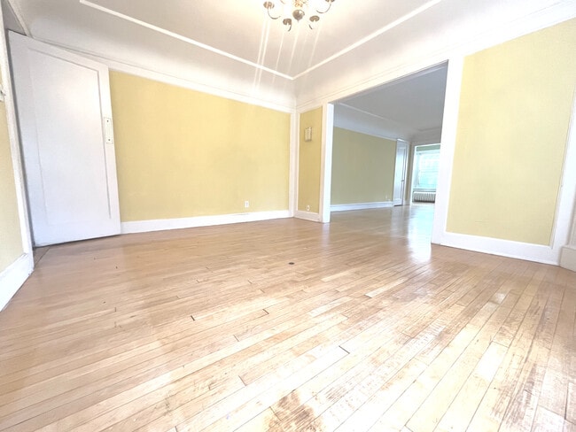 Photo - 2533 N Lake Dr Unit 2533