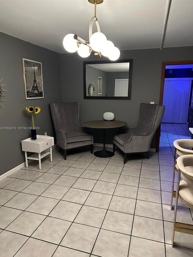 Photo - 1620 West Ave Unit 605