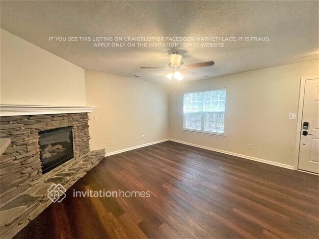 Photo - 942 Ramsgate Dr SW