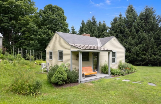 Building Photo - 232 Butternut Hill Rd Unit Cottage