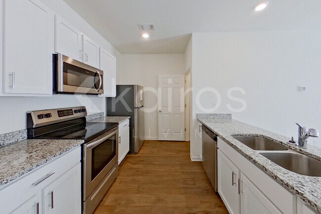 Photo - 153 Dudley Wy