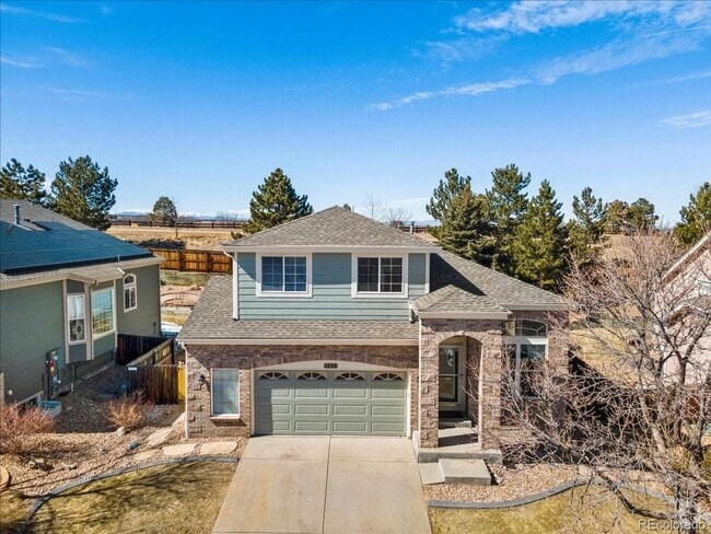 Building Photo - FABULOUS 3-BDRM, 3-BATH HOME IN GORGEOUS C...