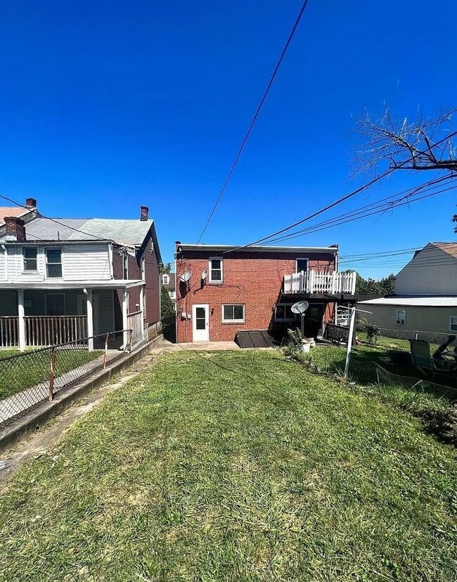 Photo - 2 Bedroom Home on Forster St