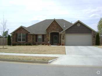 Building Photo - 2702 SW Calm Ridge Rd Rental