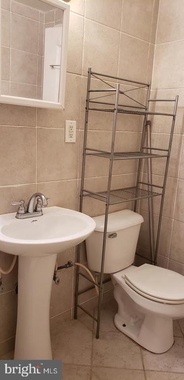 Building Photo - 1324 Locust St Unit 432