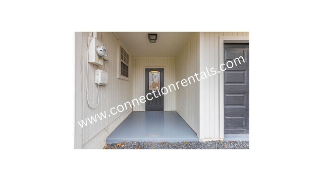 Photo - Amazing newly renovated 5 bed 2.5 bath plu...