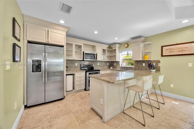 Photo - 3233 Gifford Ln