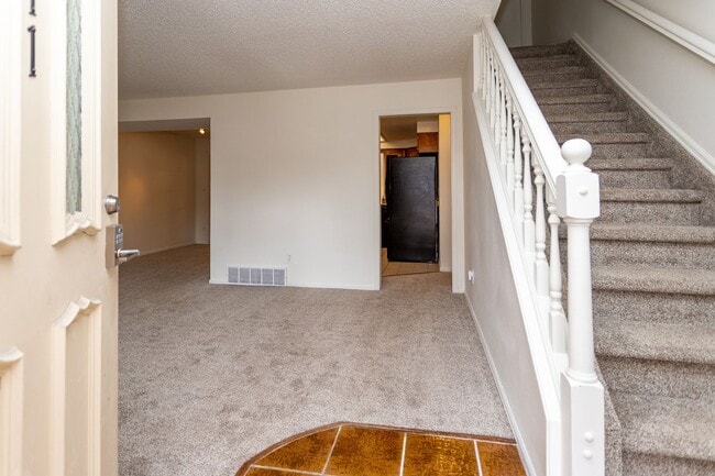 Photo - Beautifully Maintained Townhome with Fantastic Amenities