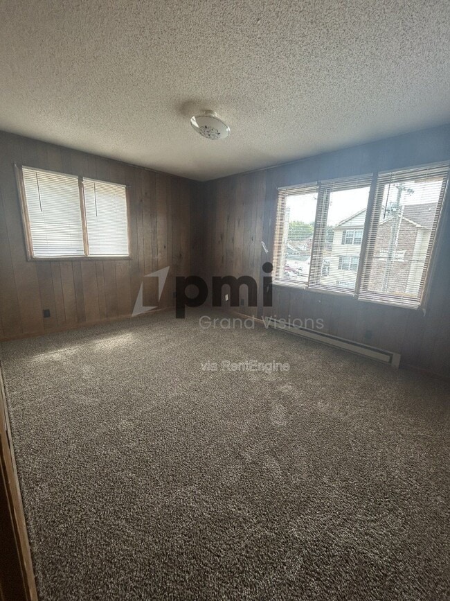 Photo - 955 4th St Unit 5