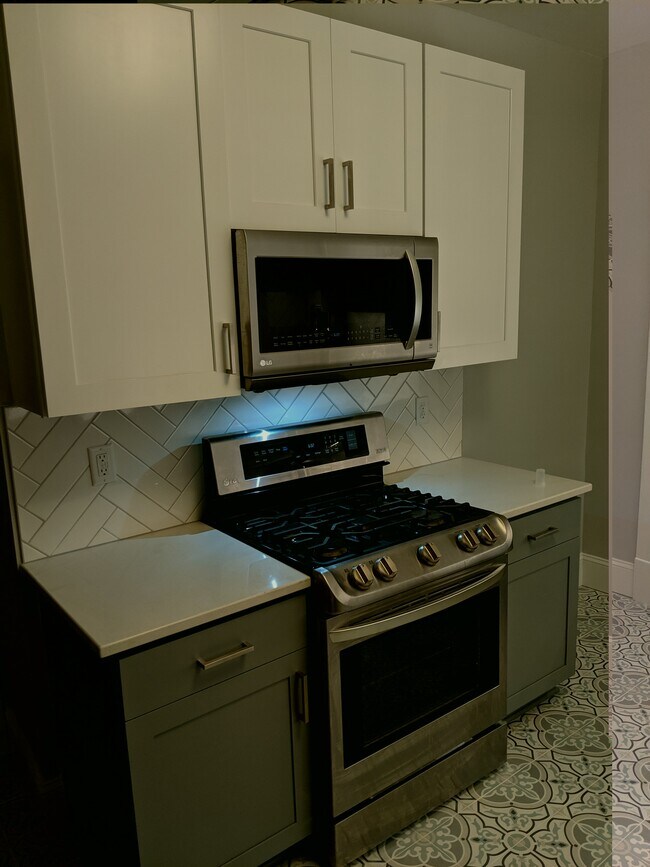 Photo - 3829 Pillsbury Ave S Unit #1