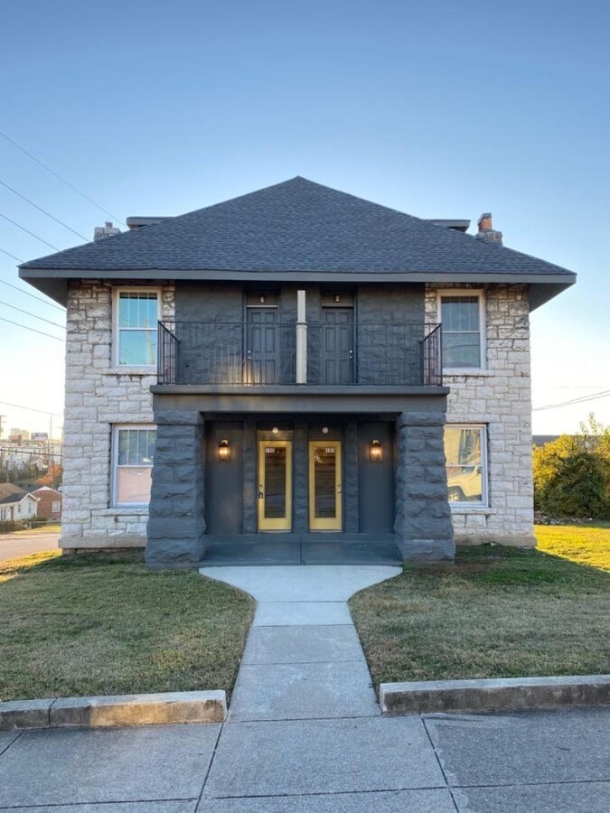 Photo - 102 Neill Ave