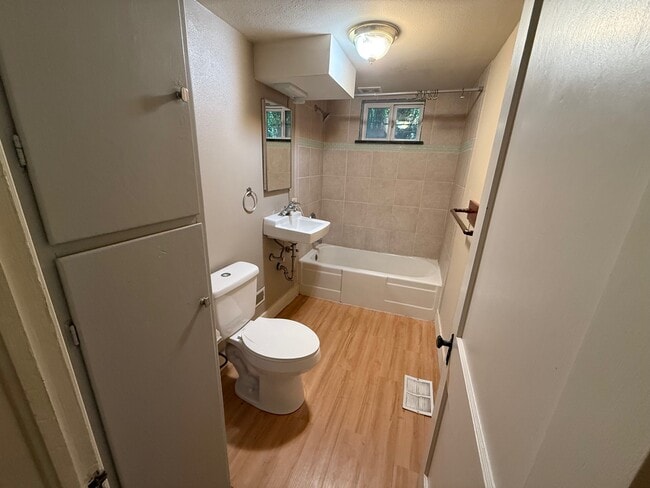 Photo - 809 S 7th Ave