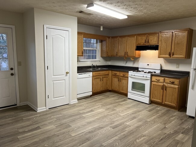 Photo - 2942 Fields Dr