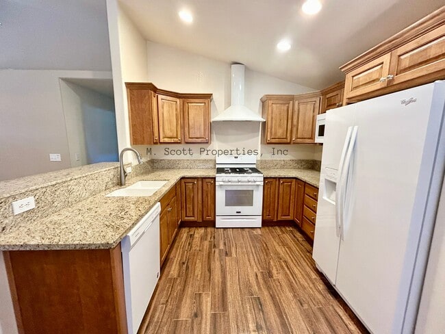 Photo - 1420 Chiltern Ct