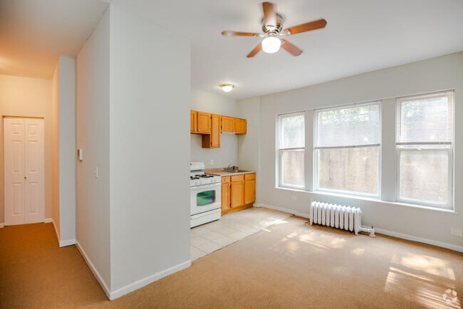Building Photo - 431 E Oakwood Blvd Unit 19 Rental