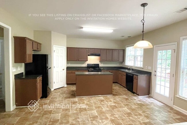 Photo - 417 Skiles Ct