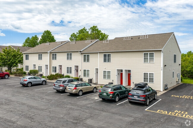 Plaza East/Summerhill Townhouses