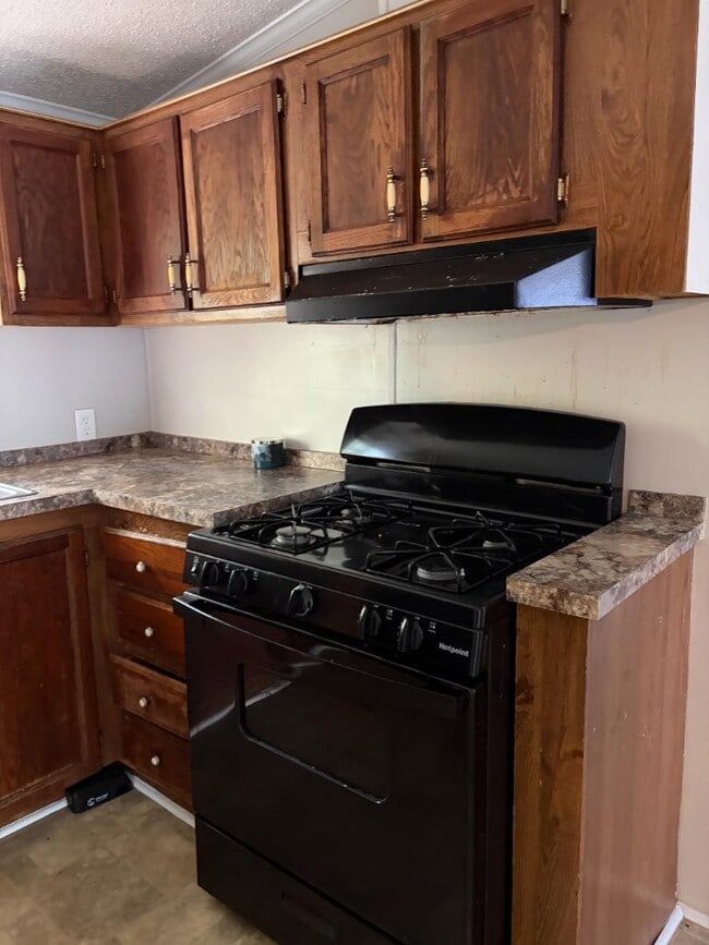 33 S Johns Ct
