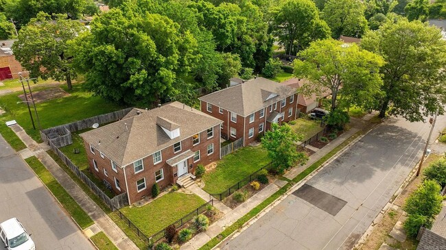 Photo - 1724 W 19th St Unit 4