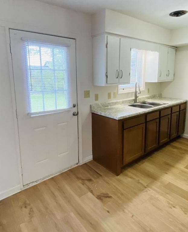 Photo - 978 Villa Dr