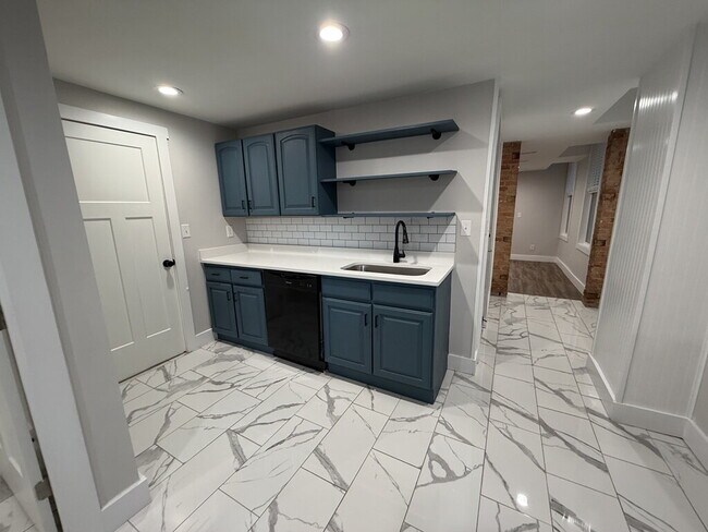 Photo - 2153 Loth St Unit 2