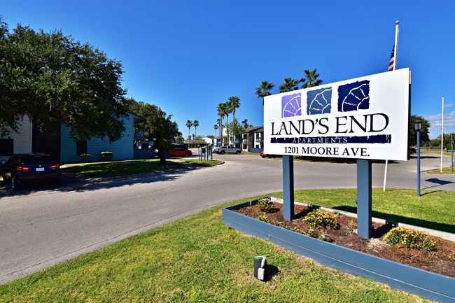 Lands End - Lands End Apartments