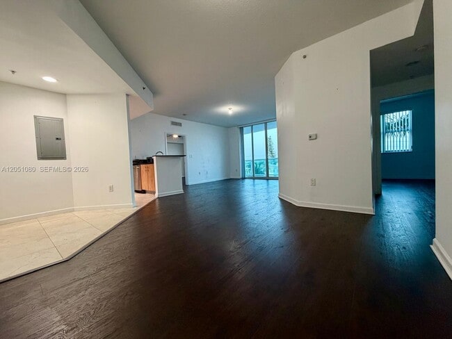 Photo - 7910 Harbor Island Dr Unidad 402
