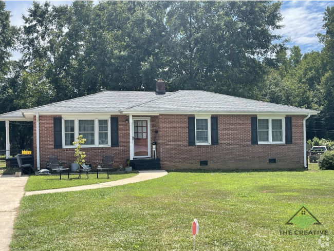Building Photo - 609 W Greer St Rental