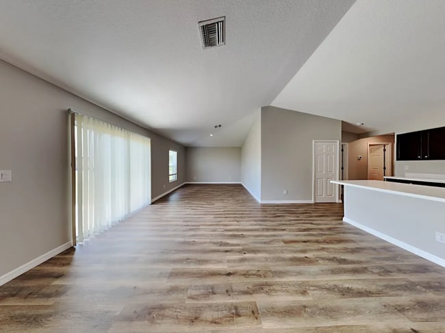 Photo - 509 SE 7th St