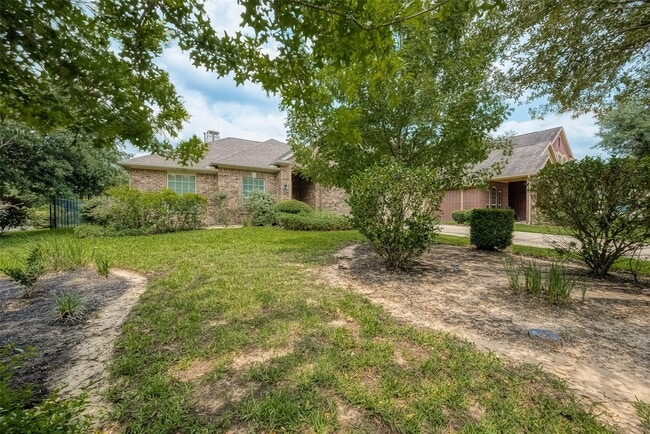 Photo - 167 Pinto Point Pl
