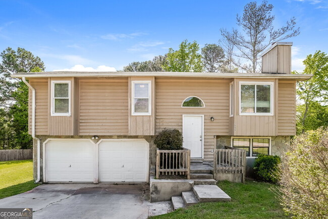Photo - 2098 Drake Ct House