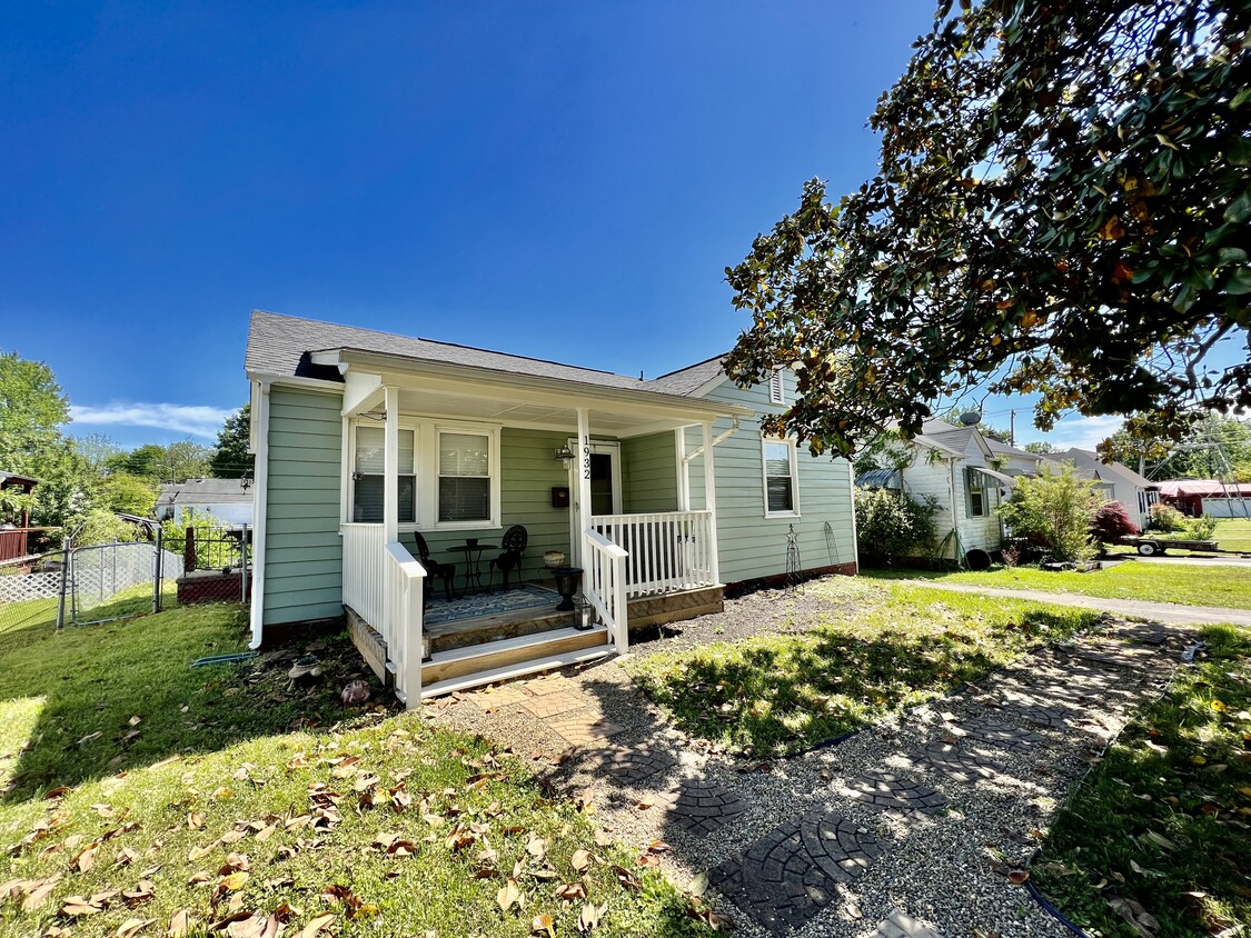 Photo - 1932 Fairwood Ave (Knoxville, TN)