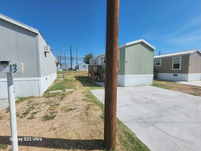 Building Photo - 1134 Gary Terrace Rental
