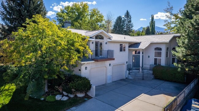 Photo - 2586 E 6710 S