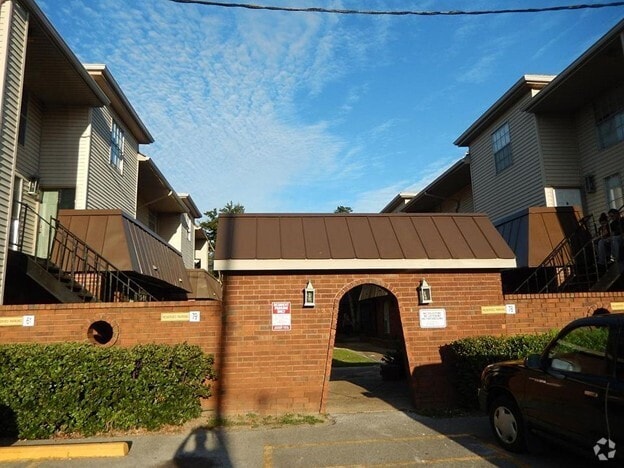 Building Photo - 2509 Giuffrias Ave Rental