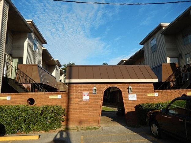 Building Photo - 2509 Giuffrias Ave Rental