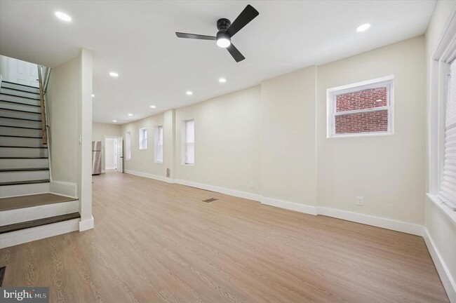 Building Photo - 5023 Keyser St