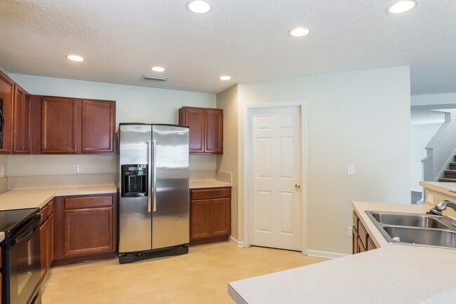 Photo - 150 Bedstone Drive