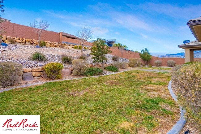 Photo - 4 Bedroom Spacious St. George Home with Large Backyard