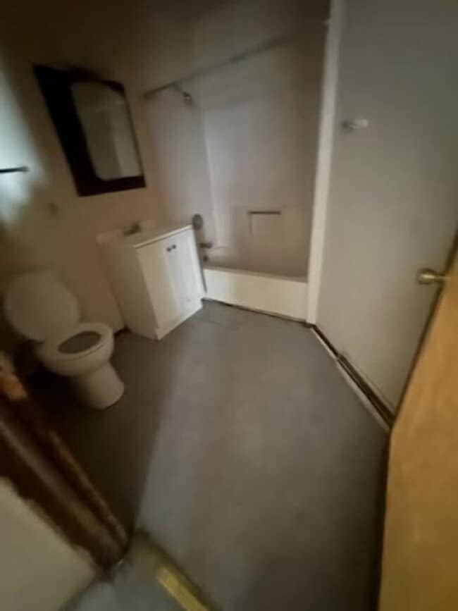 Photo - 1704 W Lincoln Ave Unit Lower Rear