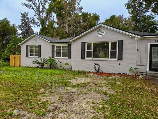 Photo - 1447 Lawrence Pl