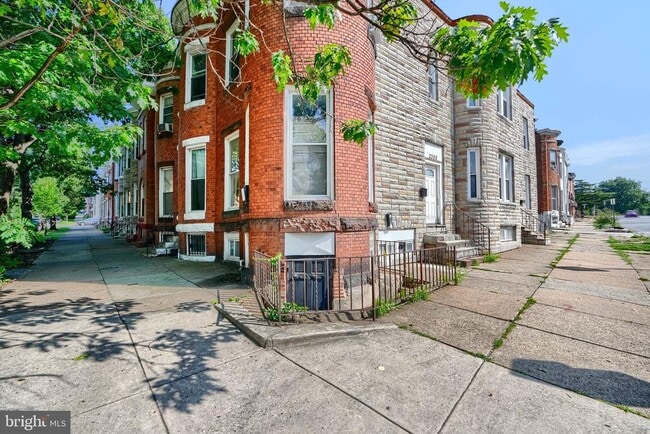 Building Photo - 2300 N Fulton Ave Rental