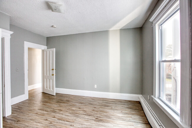 Photo - 550 Atlantic St Apartment Unit 552C