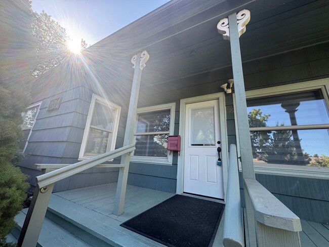 Photo - 1 Bedroom Near Campus