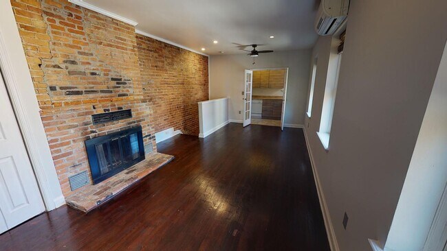 Building Photo - 1413 Q St NW